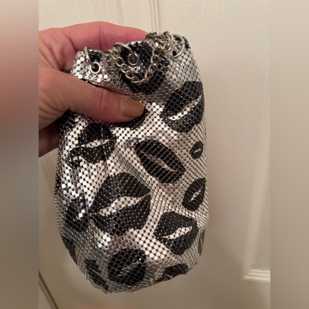 Silver and Black Lip Print Women's Bag